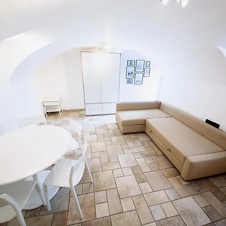 Elios House *